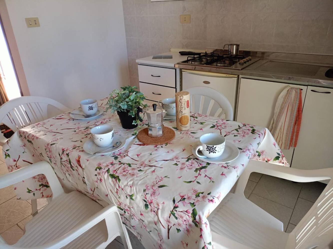 Centro Vacanze Mirage Torre di Palme Eksteriør billede