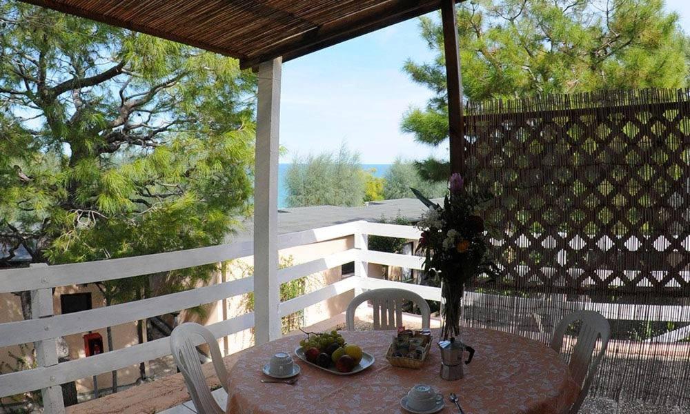 Centro Vacanze Mirage Torre di Palme Eksteriør billede